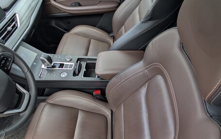Chery Tiggo 8 Pro, 2022 год, 2 300 000 рублей, 18 фотография