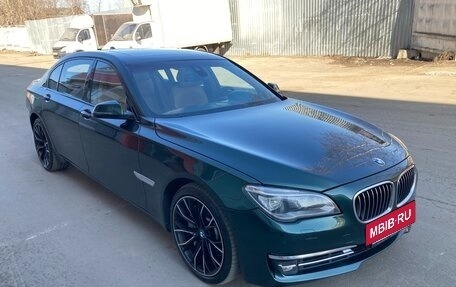 BMW 7 серия, 2013 год, 1 680 000 рублей, 6 фотография