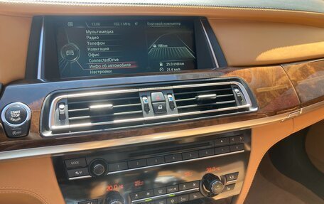 BMW 7 серия, 2013 год, 1 680 000 рублей, 18 фотография