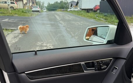 Mercedes-Benz C-Класс, 2011 год, 1 600 000 рублей, 21 фотография