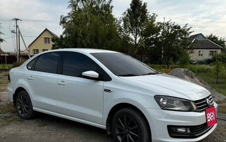 Volkswagen Polo VI (EU Market), 2018 год, 1 150 000 рублей, 2 фотография