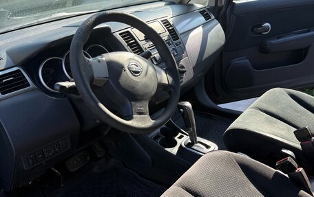 Nissan Tiida, 2010 год, 300 000 рублей, 8 фотография