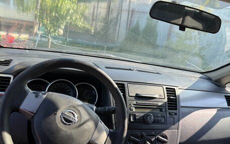 Nissan Tiida, 2010 год, 300 000 рублей, 7 фотография