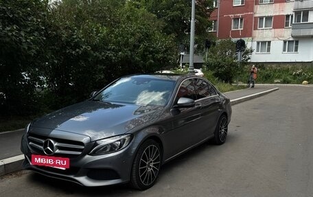 Mercedes-Benz C-Класс, 2017 год, 2 250 000 рублей, 3 фотография