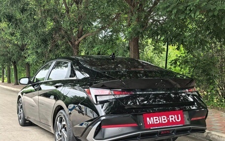 Hyundai Elantra, 2023 год, 1 480 000 рублей, 5 фотография