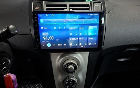Toyota Yaris III рестайлинг, 2008 год, 549 000 рублей, 14 фотография