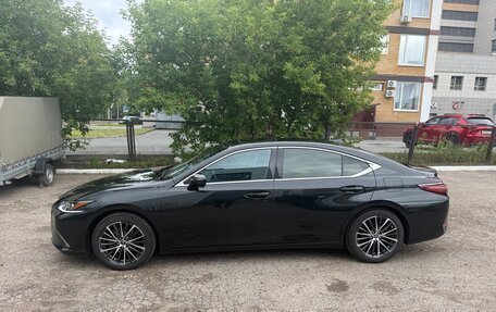 Lexus ES VII, 2022 год, 4 800 000 рублей, 6 фотография
