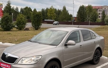 Skoda Octavia, 2011 год, 999 990 рублей, 2 фотография