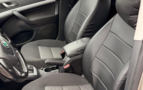 Skoda Octavia, 2011 год, 999 990 рублей, 10 фотография