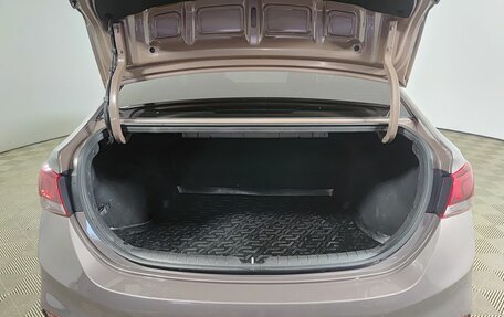 Hyundai Solaris II рестайлинг, 2018 год, 1 250 000 рублей, 12 фотография