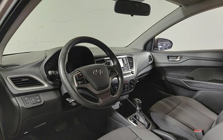 Hyundai Solaris II рестайлинг, 2018 год, 1 250 000 рублей, 20 фотография