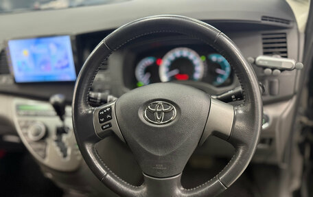 Toyota ISis I, 2010 год, 1 070 000 рублей, 9 фотография