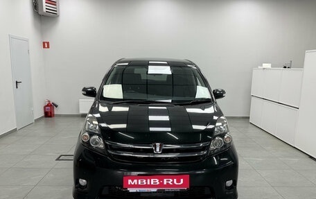 Toyota ISis I, 2010 год, 1 070 000 рублей, 2 фотография