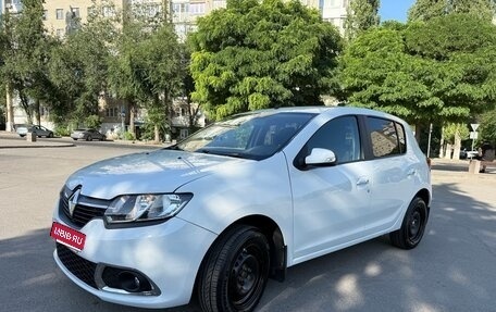 Renault Sandero II рестайлинг, 2017 год, 920 000 рублей, 1 фотография