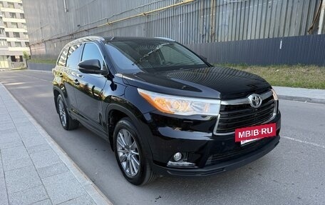 Toyota Highlander III, 2014 год, 2 470 000 рублей, 6 фотография
