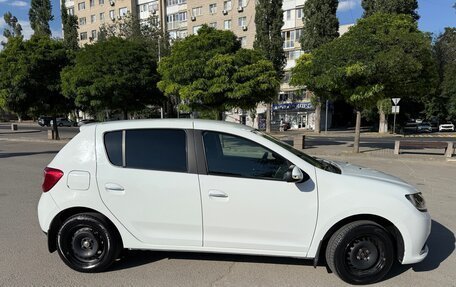 Renault Sandero II рестайлинг, 2017 год, 920 000 рублей, 7 фотография