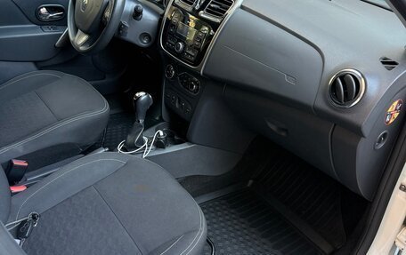 Renault Sandero II рестайлинг, 2017 год, 920 000 рублей, 11 фотография