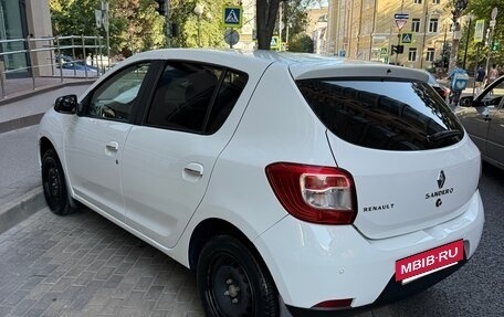 Renault Sandero II рестайлинг, 2017 год, 920 000 рублей, 21 фотография