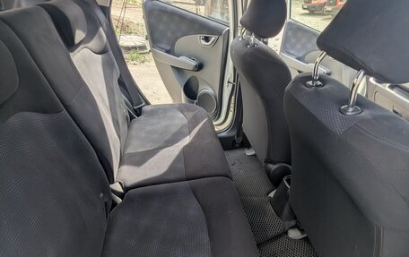 Honda Fit III, 2012 год, 890 000 рублей, 11 фотография