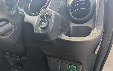 Honda Fit III, 2012 год, 890 000 рублей, 16 фотография