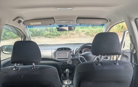 Honda Fit III, 2012 год, 890 000 рублей, 13 фотография