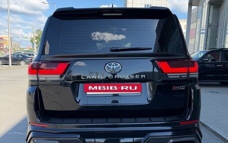 Toyota Land Cruiser, 2021 год, 12 500 000 рублей, 2 фотография