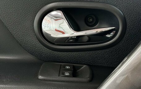 Renault Sandero II рестайлинг, 2017 год, 1 249 000 рублей, 23 фотография