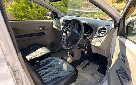 Daihatsu Mira e:S I рестайлинг, 2012 год, 510 000 рублей, 3 фотография