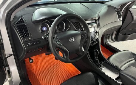 Hyundai Sonata VI, 2011 год, 595 000 рублей, 9 фотография