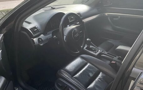 Audi A4, 2004 год, 680 000 рублей, 3 фотография