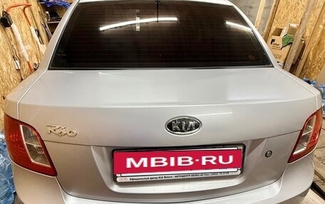 KIA Rio II, 2010 год, 530 000 рублей, 3 фотография