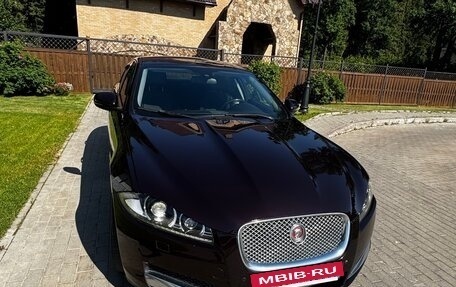 Jaguar XF I рестайлинг, 2015 год, 2 500 000 рублей, 27 фотография