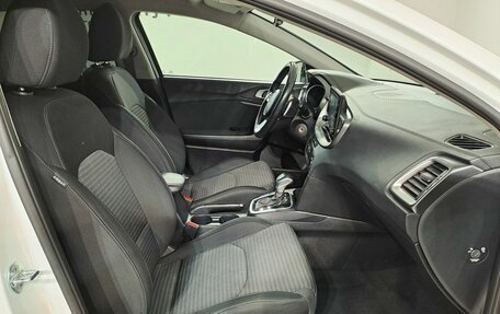 KIA cee'd III, 2022 год, 2 190 000 рублей, 14 фотография