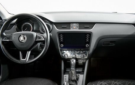 Skoda Octavia, 2019 год, 2 065 000 рублей, 13 фотография