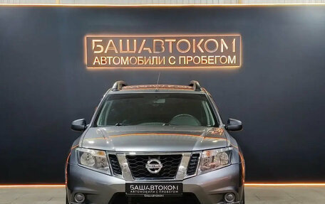 Nissan Terrano III, 2014 год, 1 040 000 рублей, 2 фотография