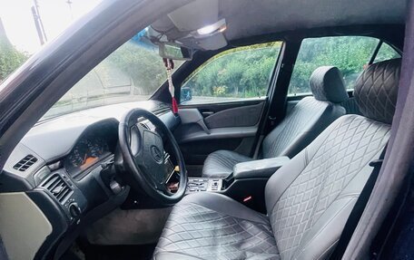 Mercedes-Benz E-Класс, 1997 год, 375 000 рублей, 6 фотография