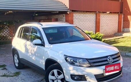 Volkswagen Tiguan I, 2014 год, 1 900 000 рублей, 3 фотография