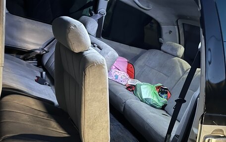 Toyota Estima III рестайлинг -2, 1998 год, 260 000 рублей, 3 фотография