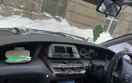 Toyota Estima III рестайлинг -2, 1998 год, 260 000 рублей, 10 фотография