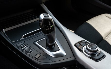 BMW 1 серия, 2018 год, 1 580 000 рублей, 12 фотография