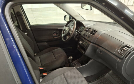 Skoda Fabia II, 2011 год, 355 000 рублей, 13 фотография