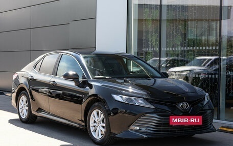 Toyota Camry, 2020 год, 2 449 000 рублей, 3 фотография
