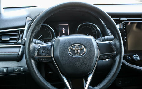 Toyota Camry, 2020 год, 2 449 000 рублей, 18 фотография