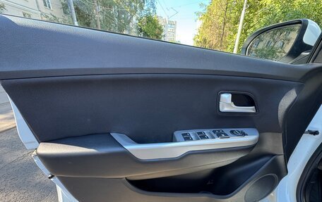 KIA Rio III рестайлинг, 2014 год, 1 130 000 рублей, 26 фотография