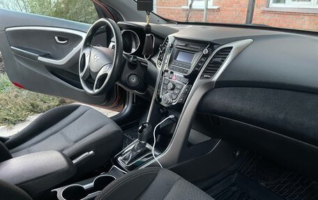 Hyundai i30 II рестайлинг, 2013 год, 970 000 рублей, 3 фотография