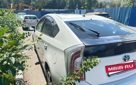 Toyota Prius, 2014 год, 1 500 000 рублей, 3 фотография