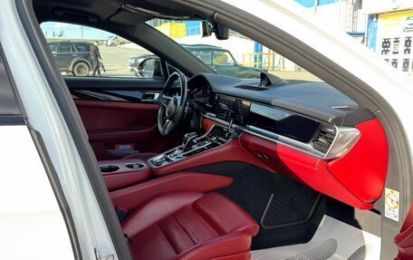 Porsche Panamera II рестайлинг, 2019 год, 7 300 000 рублей, 29 фотография