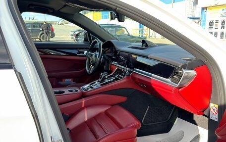 Porsche Panamera II рестайлинг, 2019 год, 7 300 000 рублей, 30 фотография