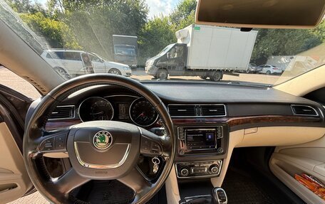 Skoda Superb III рестайлинг, 2008 год, 700 000 рублей, 8 фотография