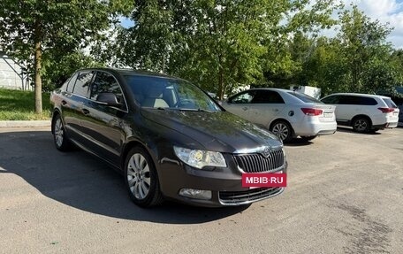 Skoda Superb III рестайлинг, 2008 год, 700 000 рублей, 2 фотография